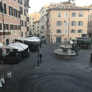Appartement Magia A Campo De' Fiori, Rome